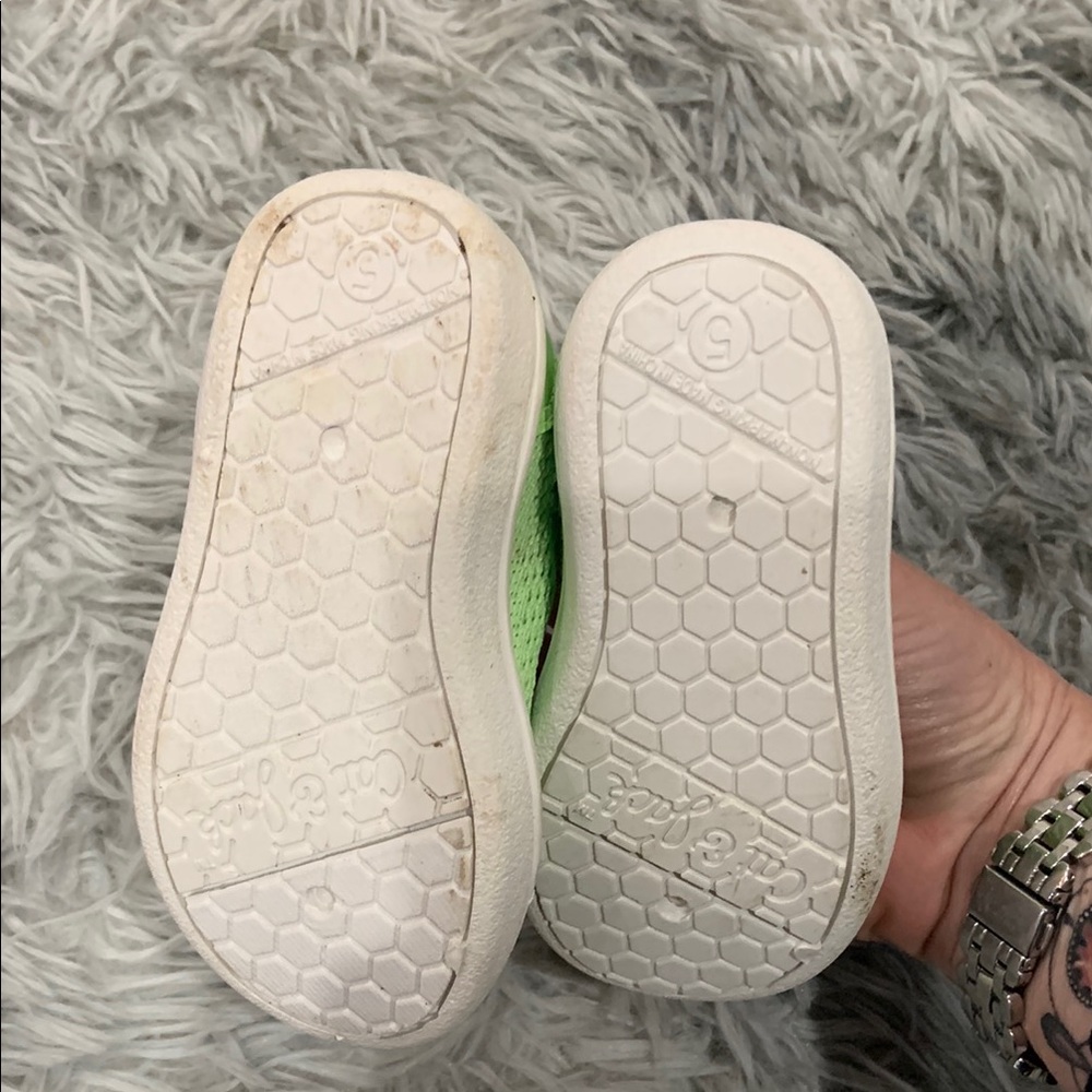 3/$15 Cat & Jack Green and White Slip-On Sneakers with Knit Fabric - Picture 5 of 5